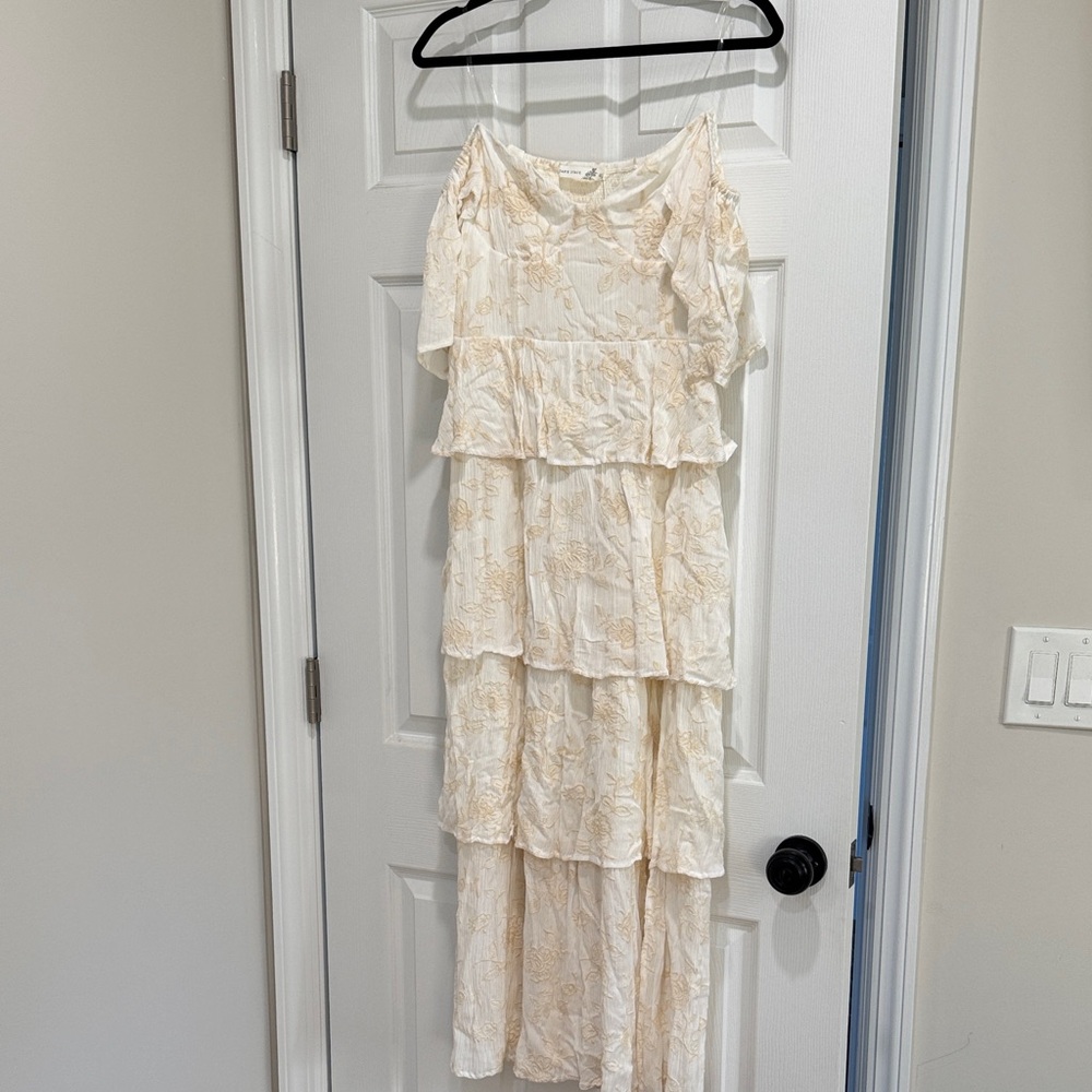 Altard state dress